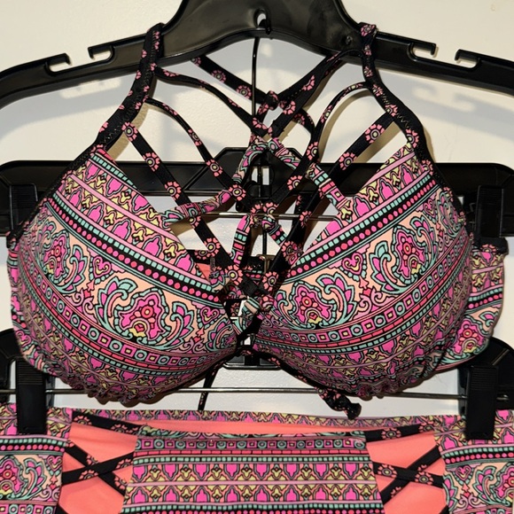 Shade and Shore high rise bikini - Picture 3 of 10